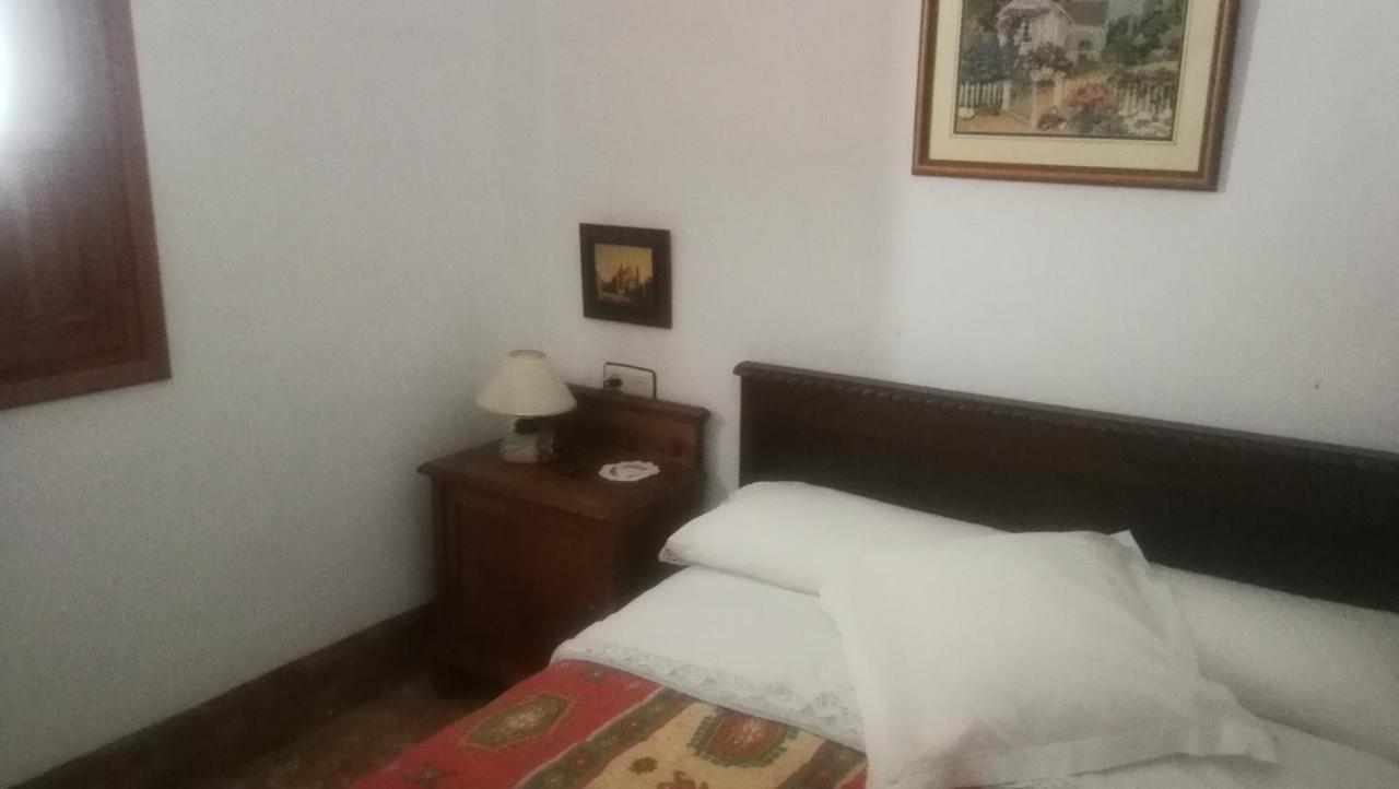Cortijo De La Fuente Lägenhet Albunol Exteriör bild